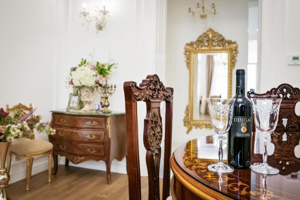 Luxury Class Apartment - 1St Floor, Large Apartment, Downtown, Newly Renovated, Fast Wifi, 4X Air Conditioning Zagreb Eksteriør bilde