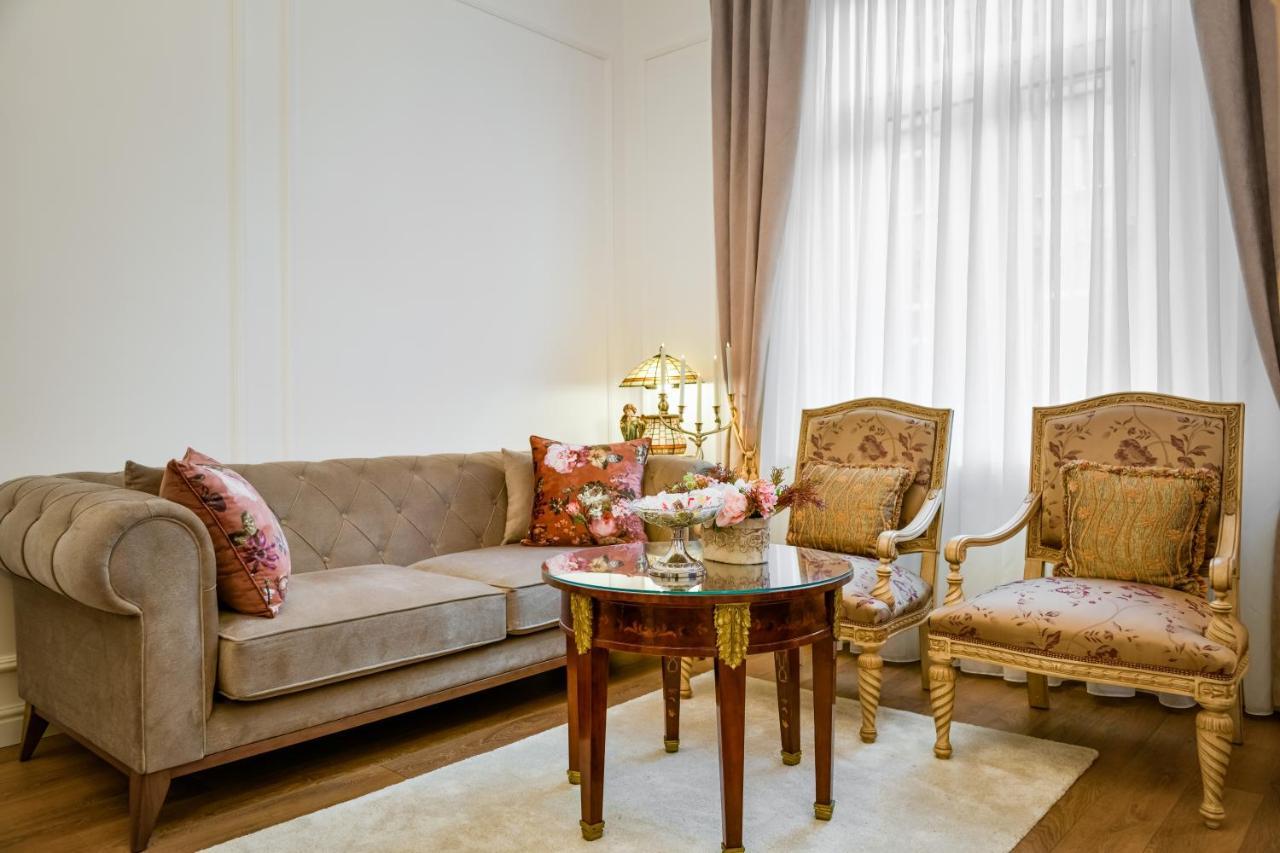 Luxury Class Apartment - 1St Floor, Large Apartment, Downtown, Newly Renovated, Fast Wifi, 4X Air Conditioning Zagreb Eksteriør bilde