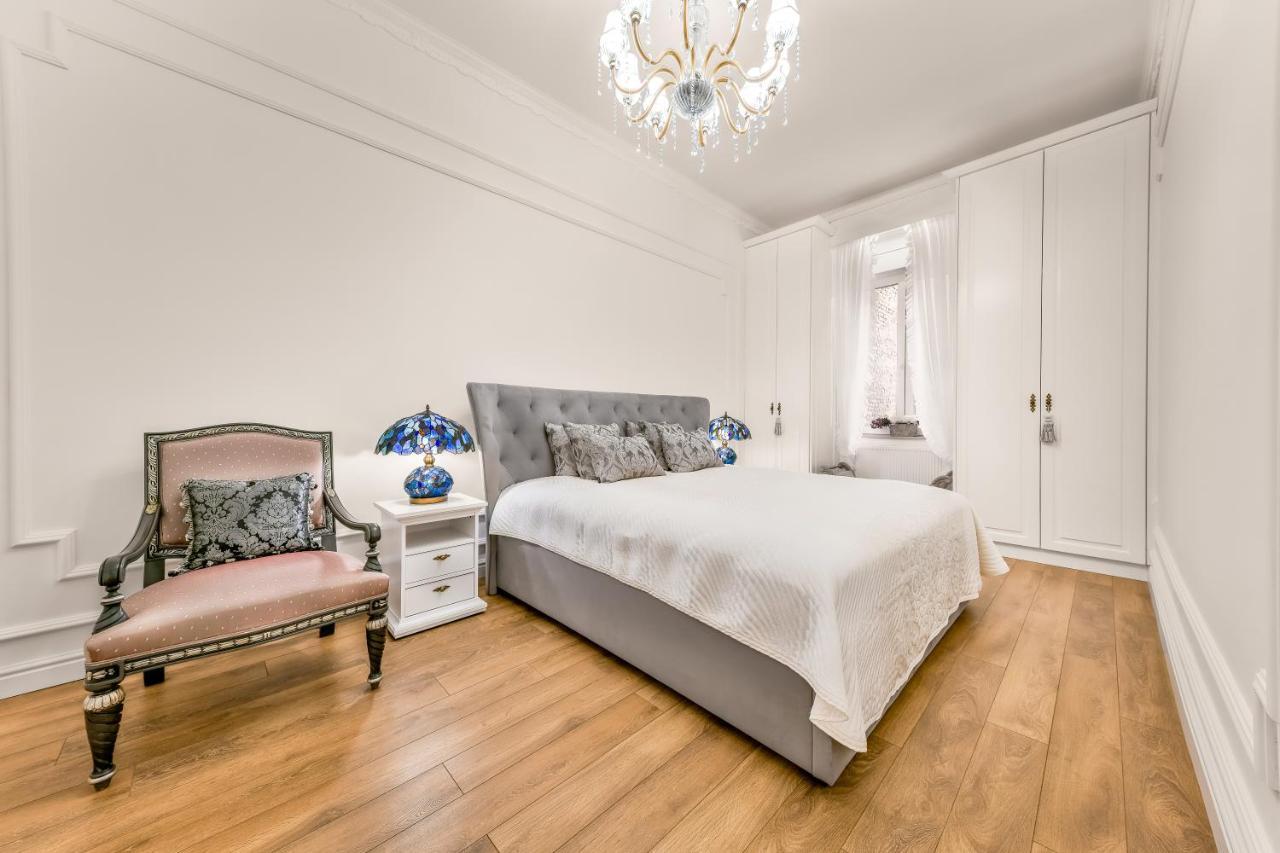 Luxury Class Apartment - 1St Floor, Large Apartment, Downtown, Newly Renovated, Fast Wifi, 4X Air Conditioning Zagreb Eksteriør bilde